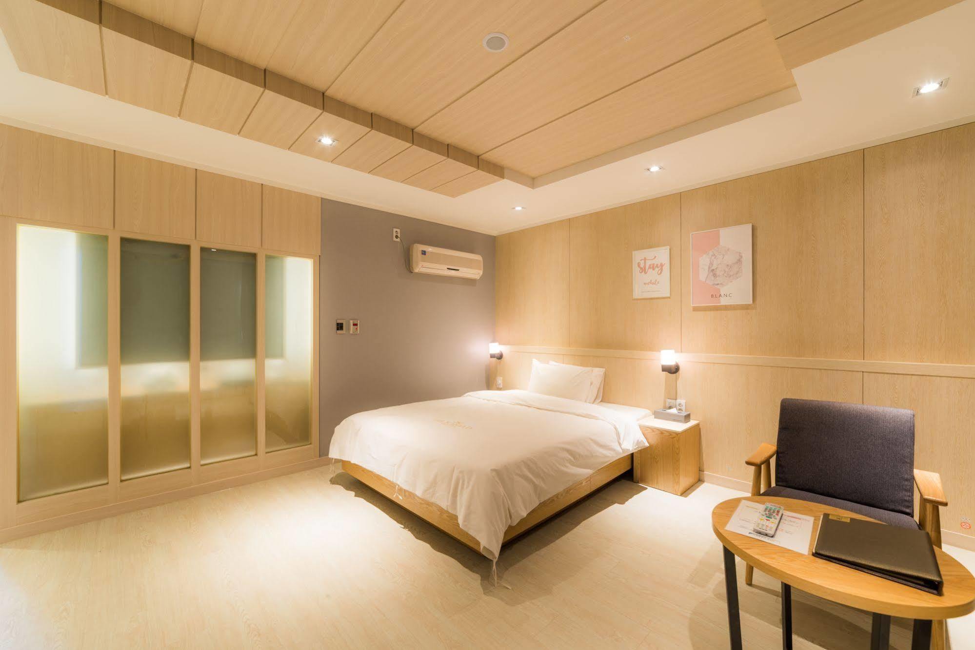 Reborn Silkroad Suwon
